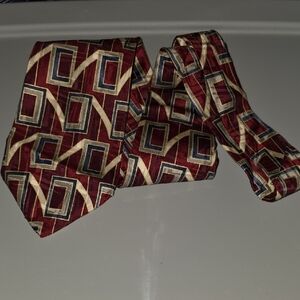(J28) Albert Nipon Burgundy and Gold Geometric Tie